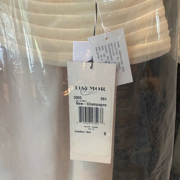 Alexander By Daymor Mother of the Bride Dress New Champagne in Size 8 - Picture 4 of 5